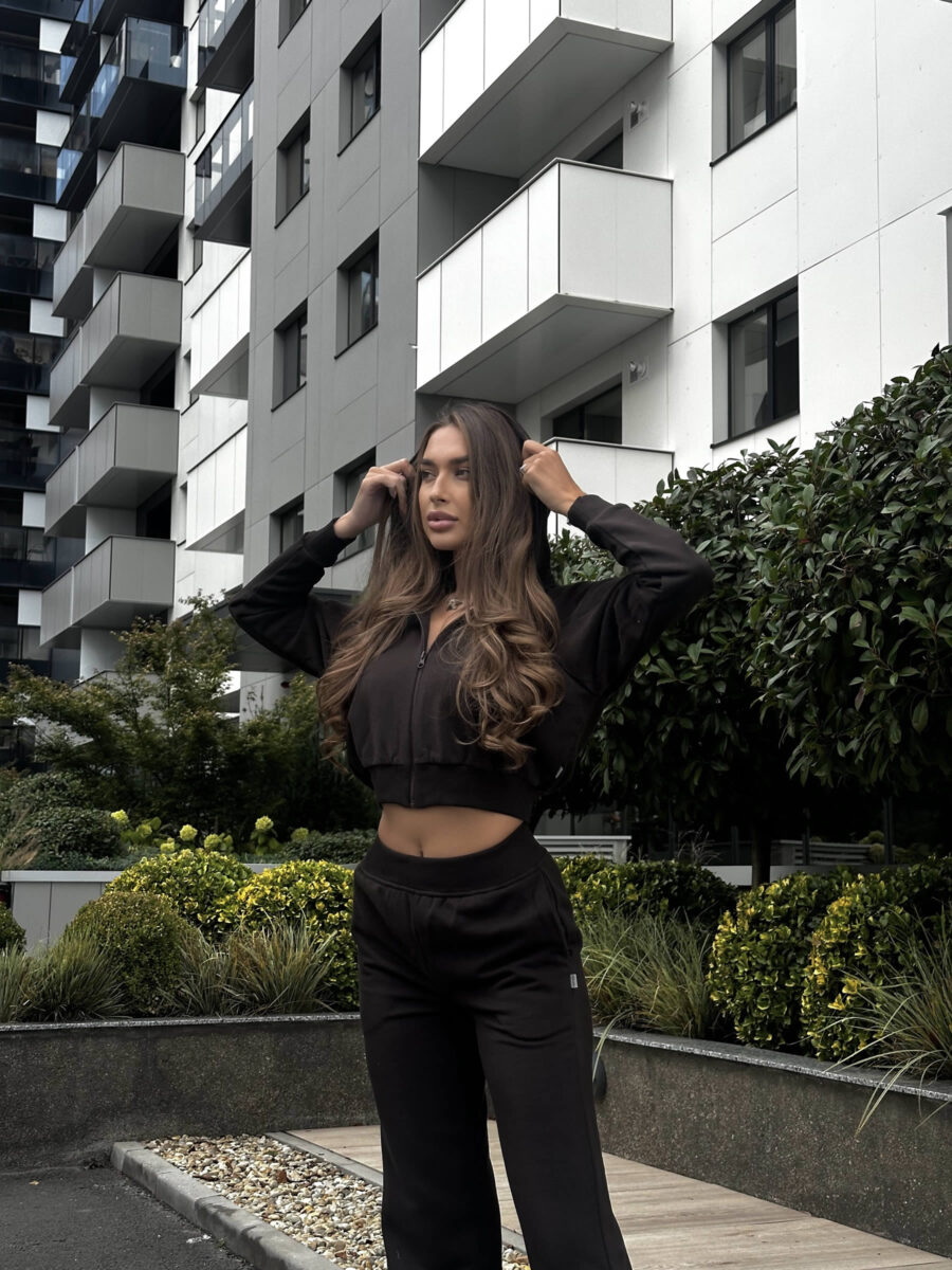 BROWN SPORT SUIT